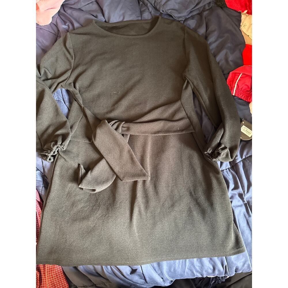 BLACK DRESS - SIZE XL